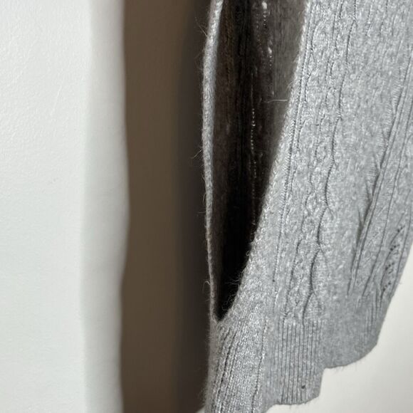 Rachel Zoe Sleeveless Cable Knit Cropped Sweater Gray Womens Small Preppy - Picture 3 of 7